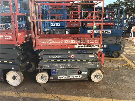2014 Skyjack SJIII3219 Scissor Lift