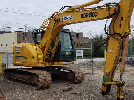 2016 Kobelco SK140SR Excavator