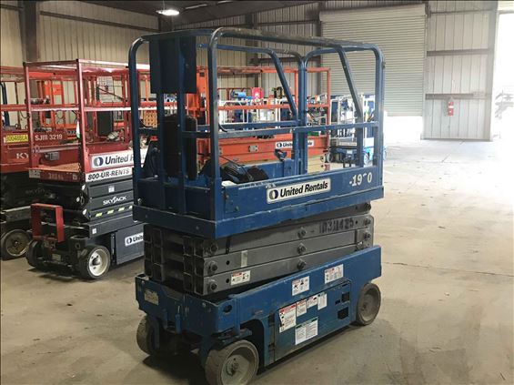 2014 Genie GS-1930 Scissor Lift