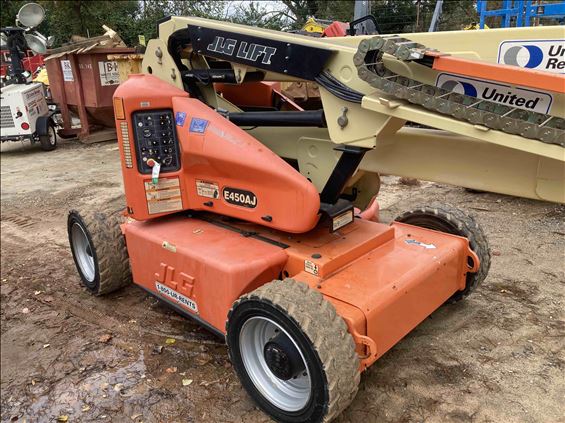2012 JLG E450AJ Boom Lift