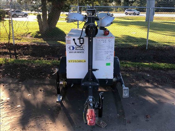 2016 Magnum Pro MLT3060 Towable Light Tower