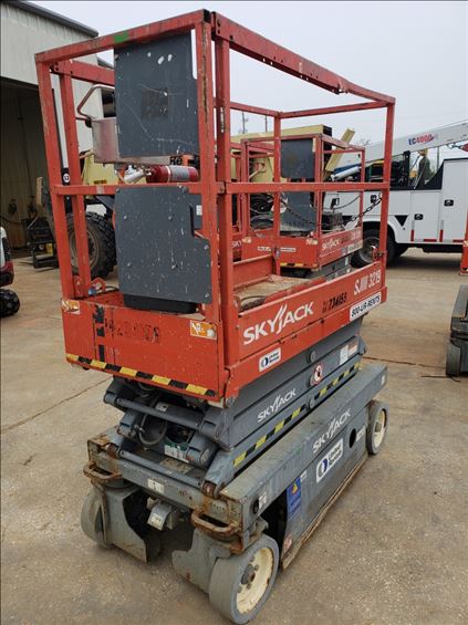2014 Skyjack SJIII3219 Scissor Lift