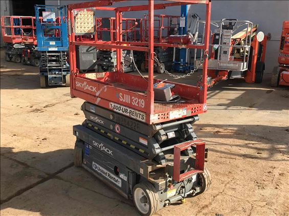 2014 Skyjack SJIII3219 Scissor Lift