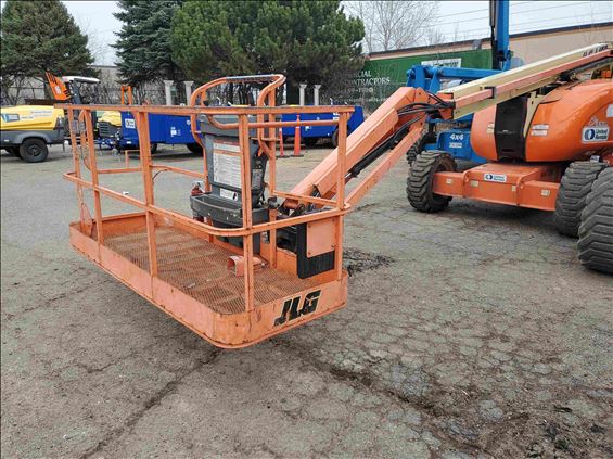 2011 JLG 600AJ Boom Lift