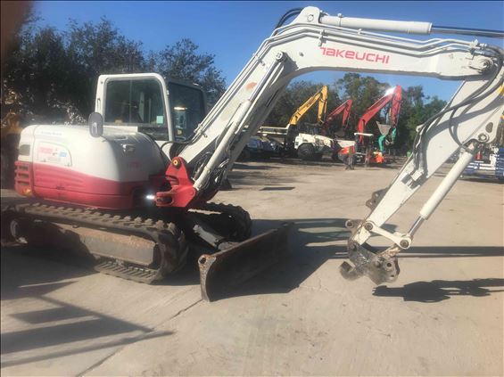 2014 Takeuchi TB285 Mini-Excavator
