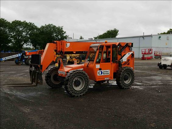2015 SKYTRAK 8042 Rough Terrain Forklift