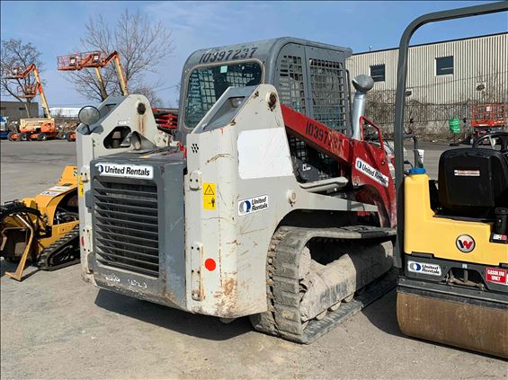 2015 Takeuchi TL12CR