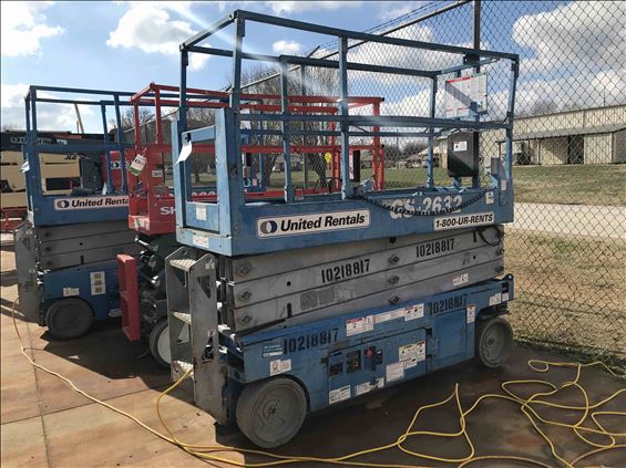 2014 Genie GS-2632 Scissor Lift