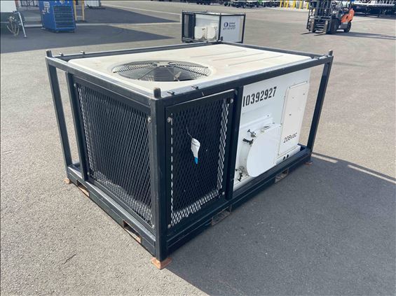 2015 TRANE 5T-208V-WSC060E Air Conditioner