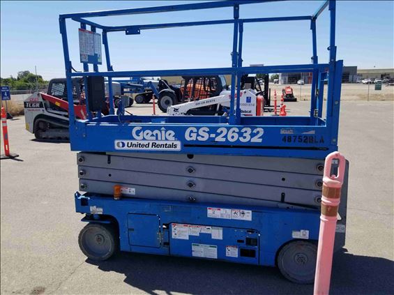 2014 Genie GS-2632 Scissor Lift