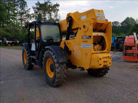 2014 JCB 507-42 Rough Terrain Forklift
