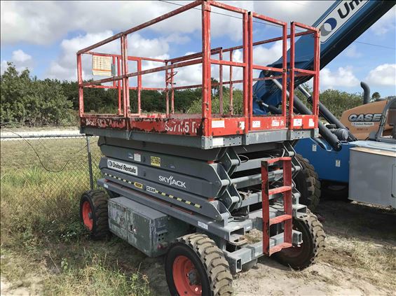 2007 Skyjack SJ7135RT Scissor Lift