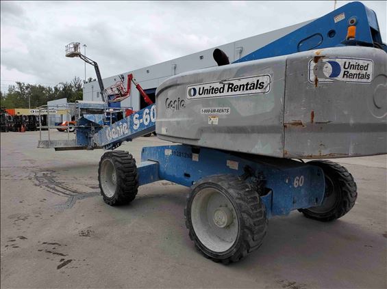 2014 Genie S-60X Boom Lift
