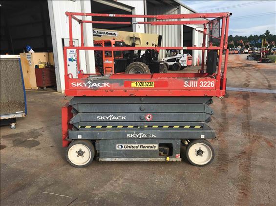 2014 Skyjack SJIII3226 Scissor Lift