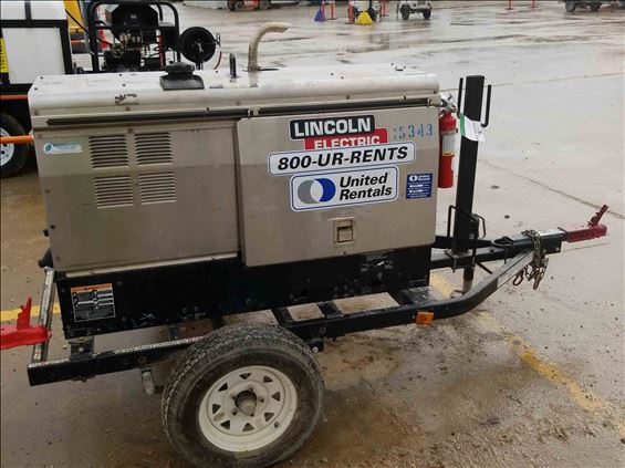 2017 Lincoln Electric Vantage 300 Welder