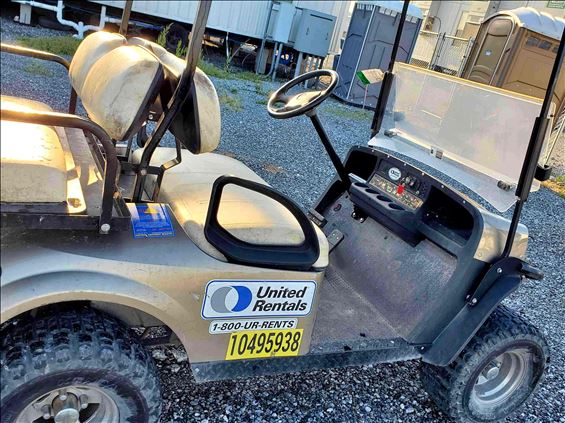 2016 E-Z-GO EXPRESS S4 E Utility Vehicle