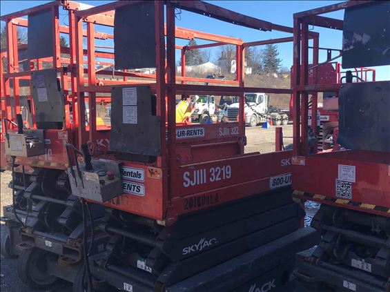 2015 Skyjack SJIII3219 Scissor Lift
