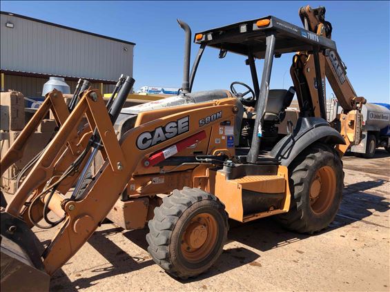 2015 Case 580N Backhoe