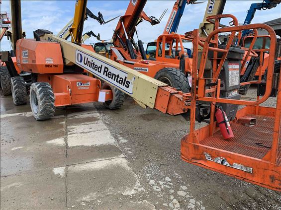 2013 JLG 600S Boom Lift