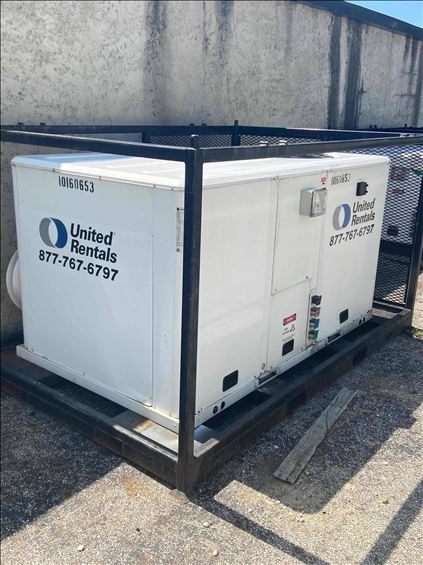 2013 TRANE 10T-208V-WSC120 Air Conditioner