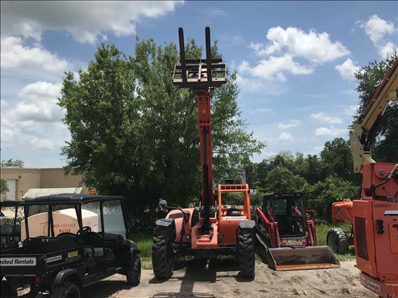 2014 JLG 644E-42