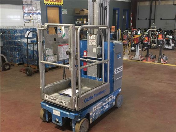 2013 Genie GR-20 Scissor Lift