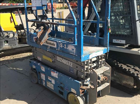 2014 Genie GS-1930 Scissor Lift