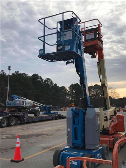 2013 Genie Z-30/20N Boom Lift
