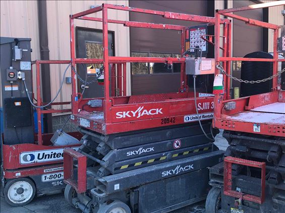 2015 Skyjack SJIII3219 Scissor Lift