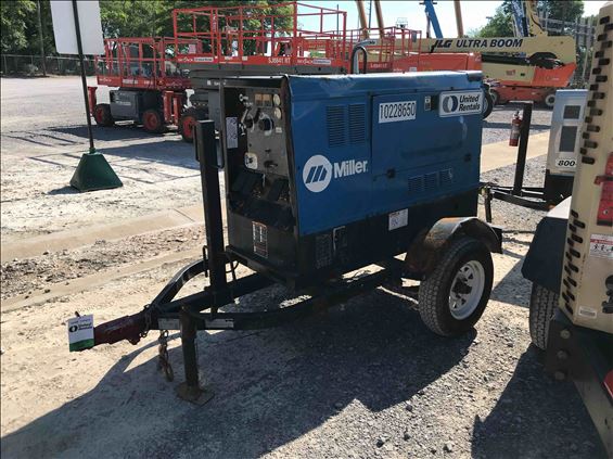 2014 Miller Welders BIG BLUE 500D Welder