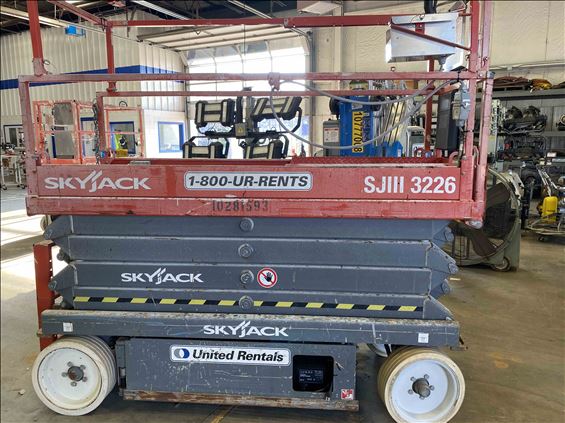 2014 Skyjack SJIII3226 Scissor Lift