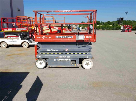 2014 Skyjack SJIII4626 Scissor Lift