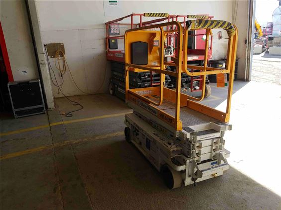 2016 Hy-Brid Lifts HB1430C Scissor Lift