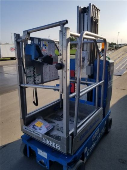2014 Genie GR-20 Scissor Lift