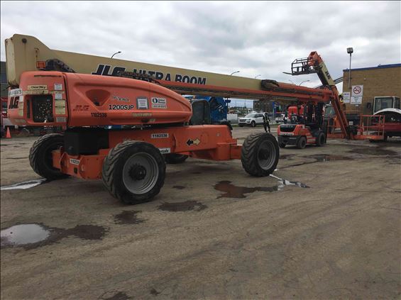 2011 JLG 1200SJP Boom Lift