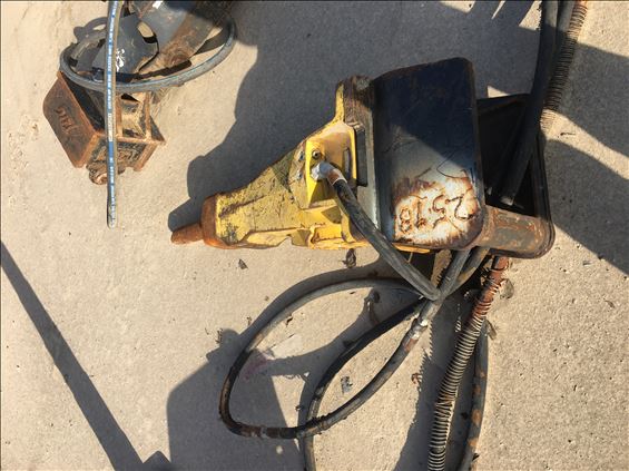 2015 Atlas Copco SBU220 Earthmoving Attachment