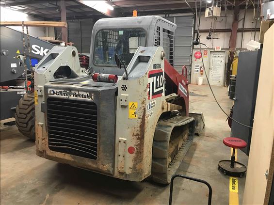 2016 Takeuchi TL10R