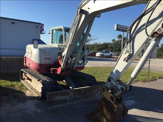 2016 Takeuchi TB290 Mini-Excavator