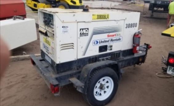 2016 Multiquip DLW400ESA4 Welder
