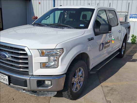 2016 Ford F150-4-CW-XT-GS Truck