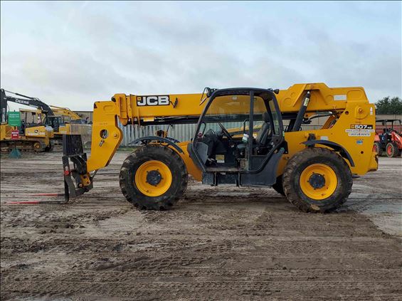 2014 JCB 507-42 Rough Terrain Forklift