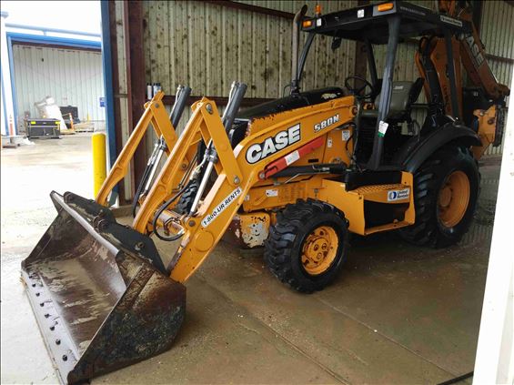 2014 Case 580N Backhoe