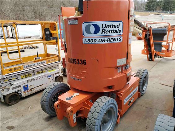 2014 JLG E300AJP Boom Lift