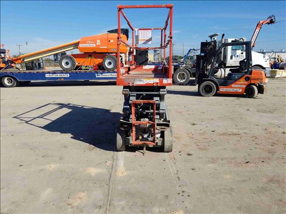 2013 Skyjack SJIII3226 Scissor Lift