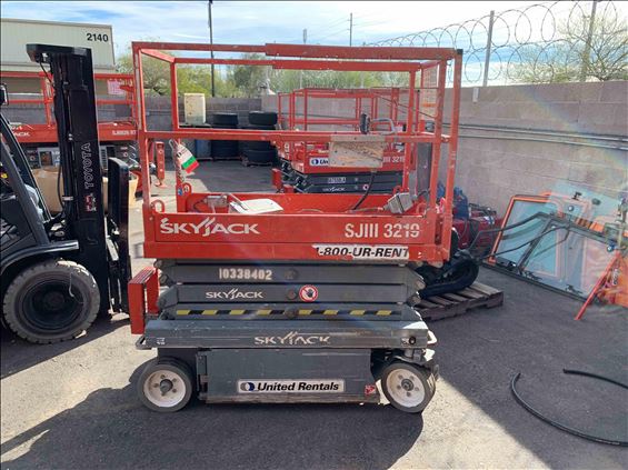 2015 Skyjack SJIII3219 Scissor Lift