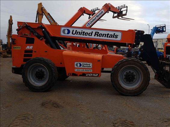 2017 SKYTRAK 8042 Rough Terrain Forklift