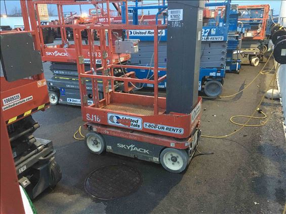 2013 Skyjack SJ16 Vertical Lift