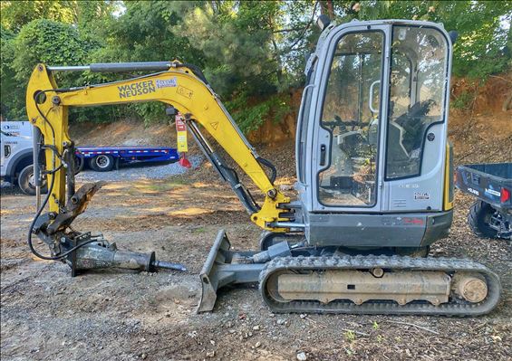 2015 Wacker Neuson EZ38 Mini-Excavator
