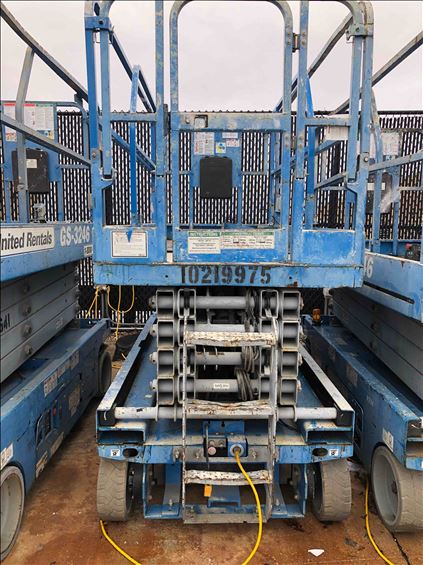 2014 Genie GS-3246 Scissor Lift