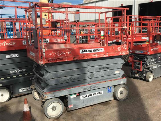 2014 Skyjack SJIII4632 Scissor Lift
